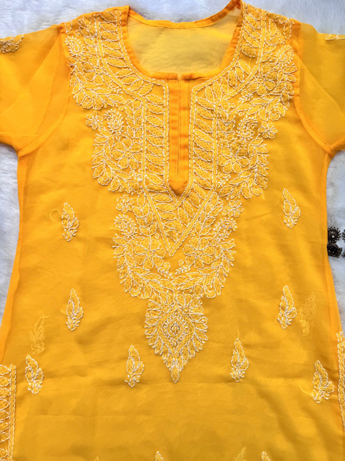 Georgette chikankari kurta with matching liner