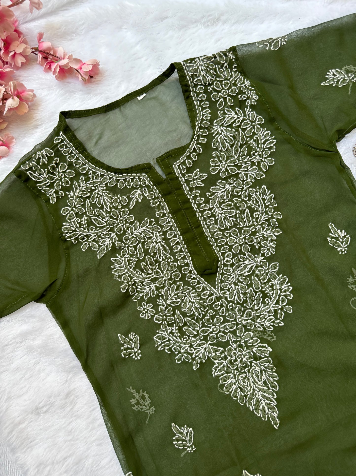 Georgette chikankari kurta with matching liner