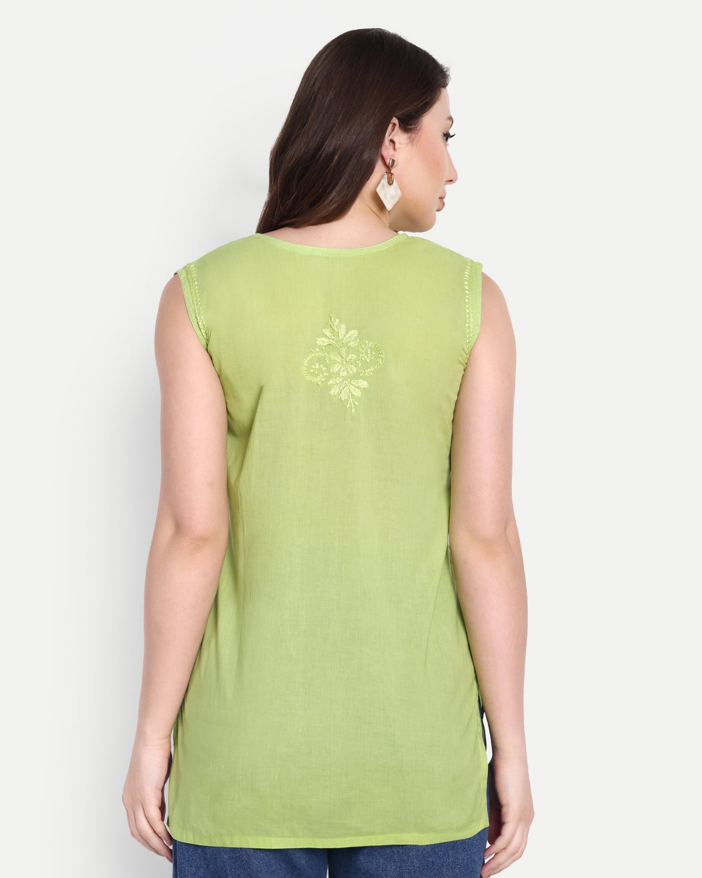 Mahi mul cotton sleeveless short chikankari kurti