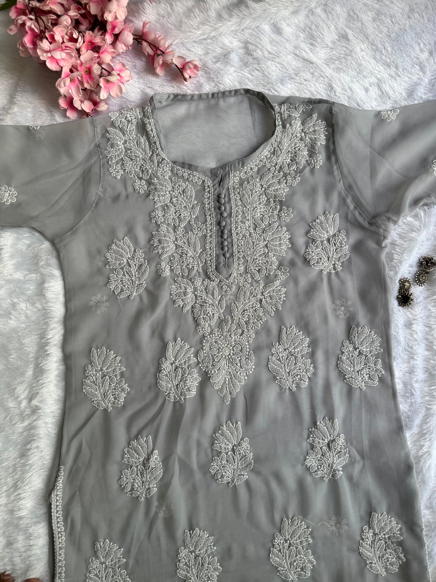 Georgette chikankari kurta with matching liner