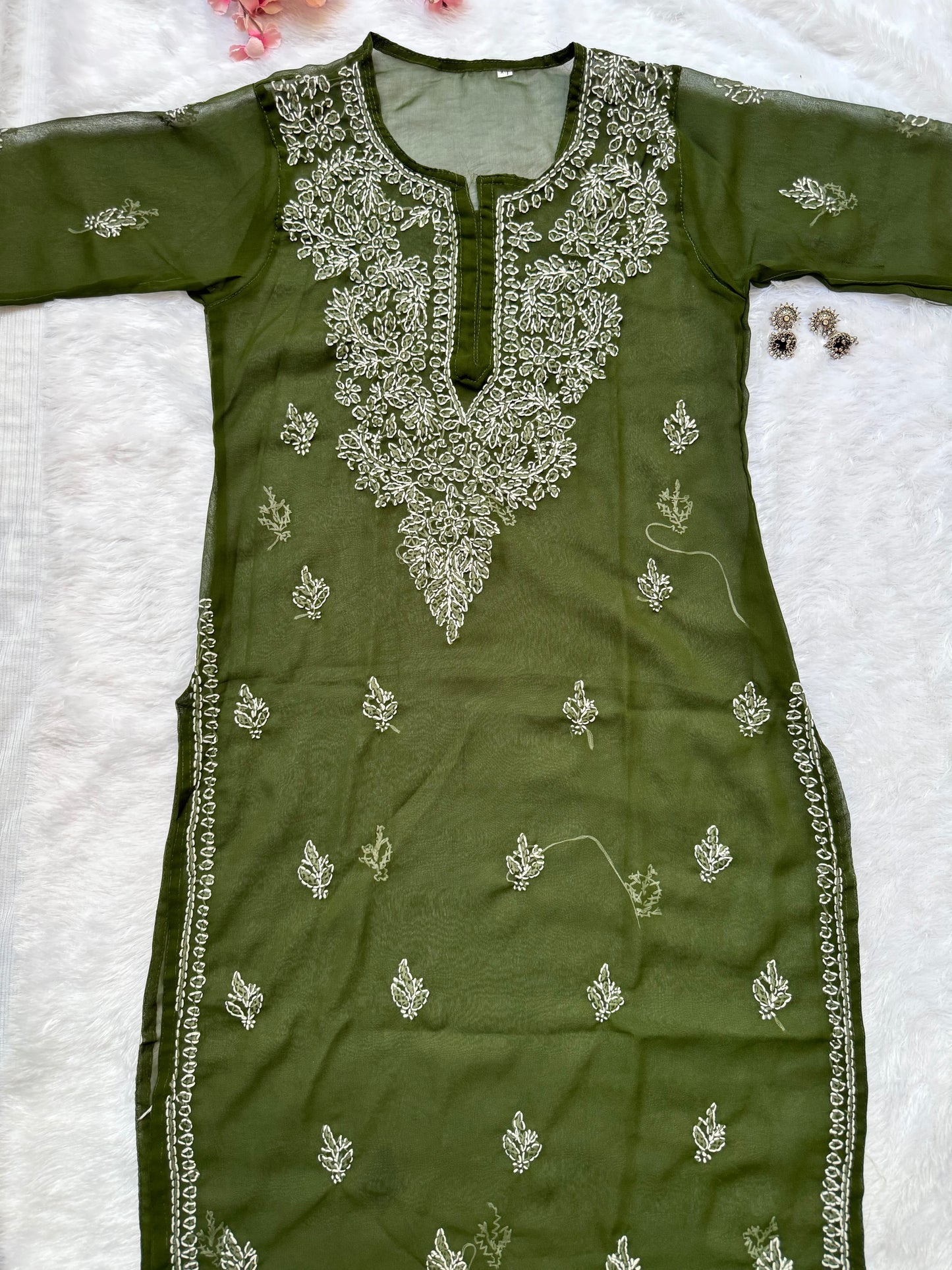 Georgette chikankari kurta with matching liner