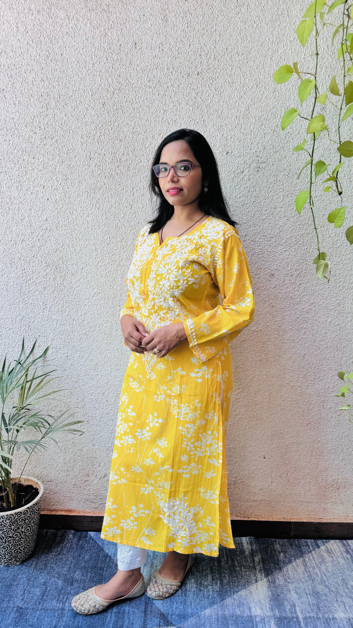 Gulmohar mulmul long chikankari kurti