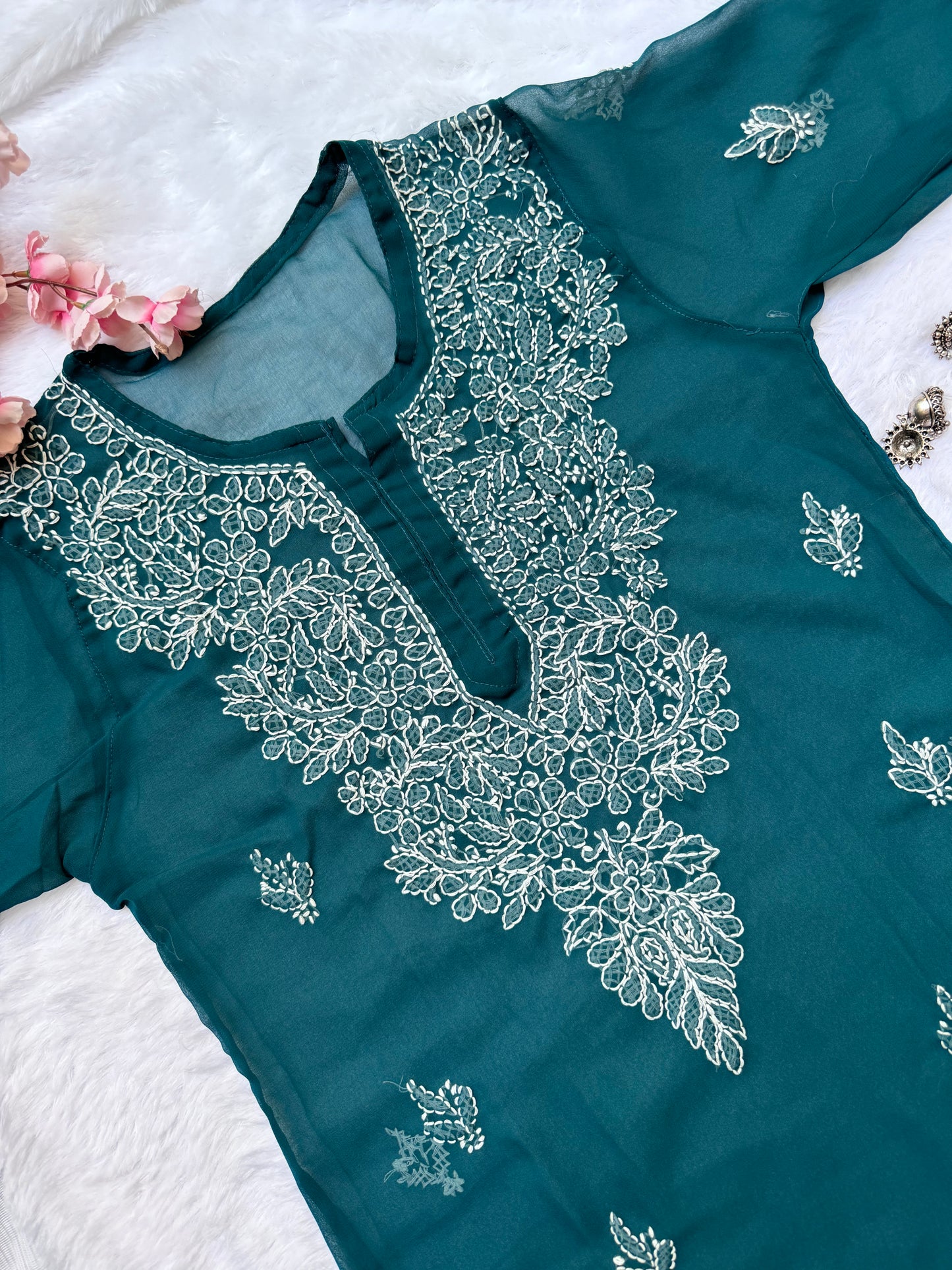 Georgette chikankari kurta with matching liner