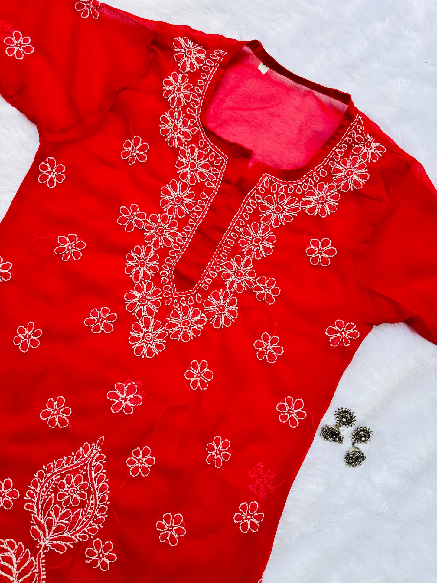 Georgette chikankari kurta with matching liner