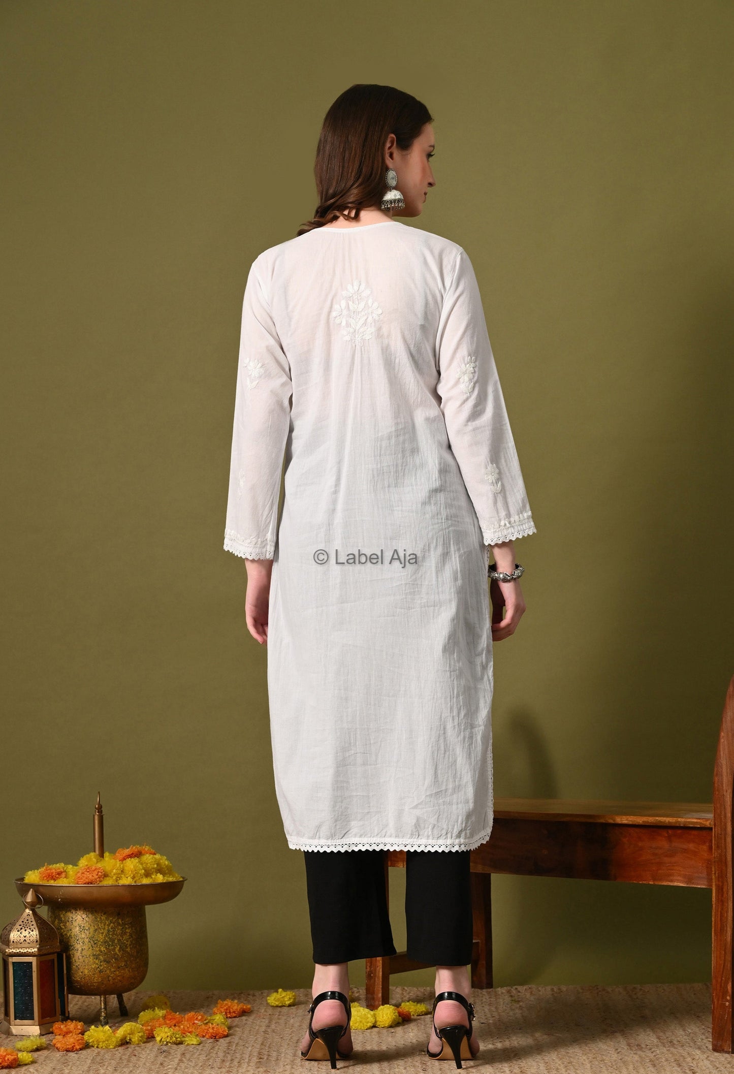 Vani mul Cotton chikankari long kurti