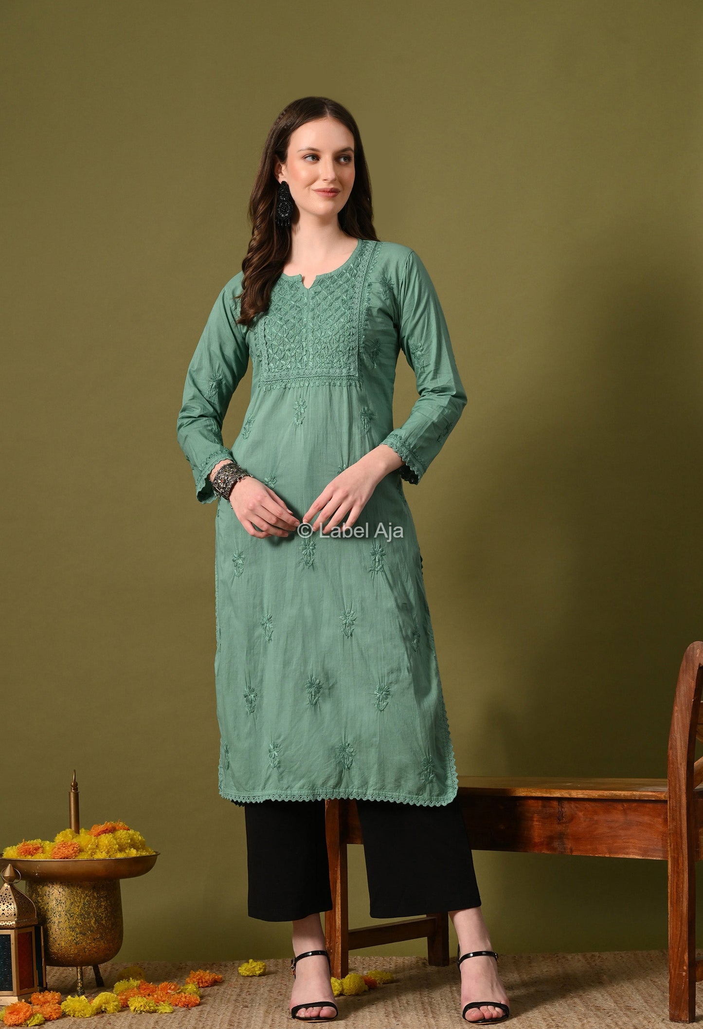 Vani mul Cotton chikankari long kurti