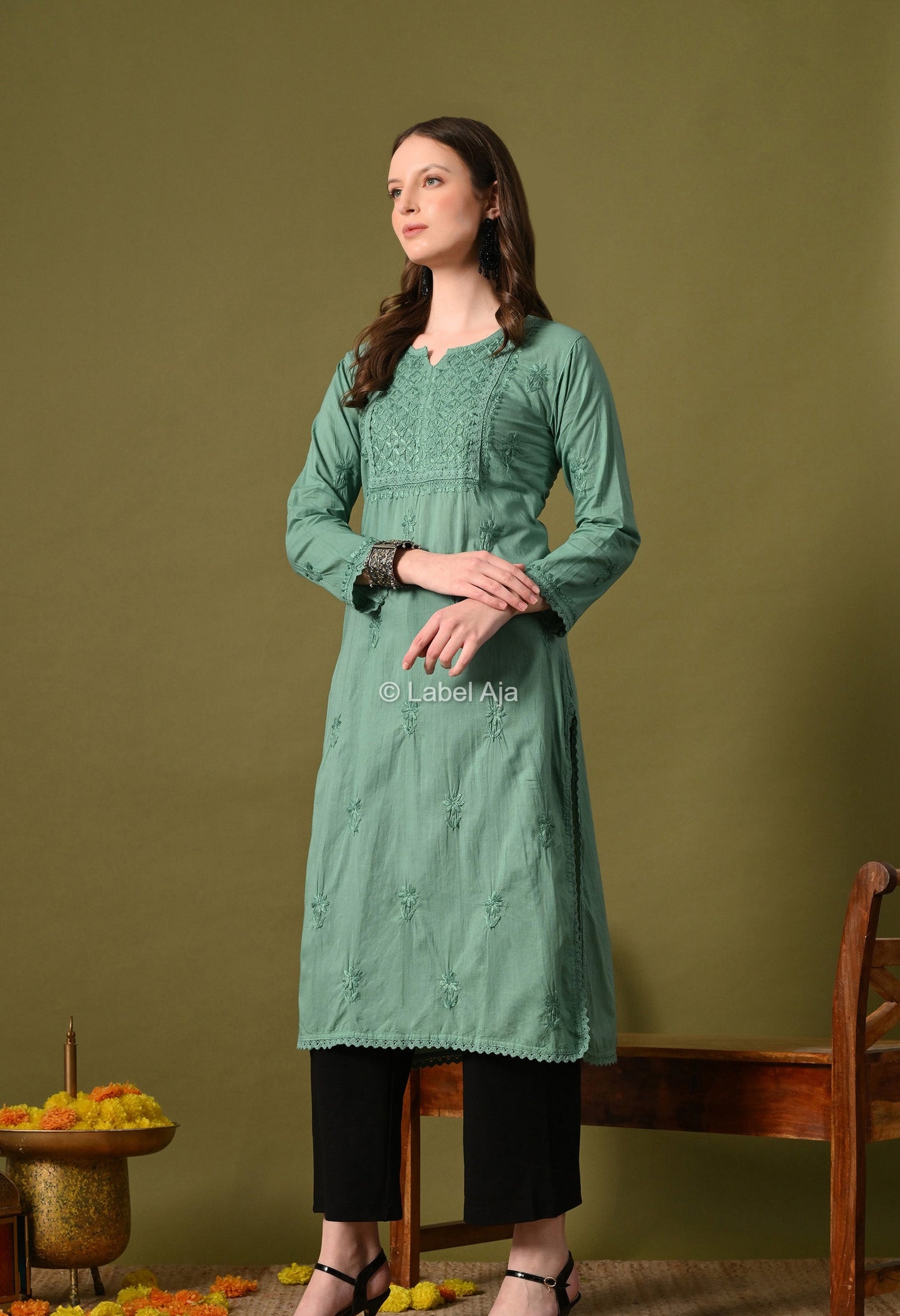 Vani mul Cotton chikankari long kurti