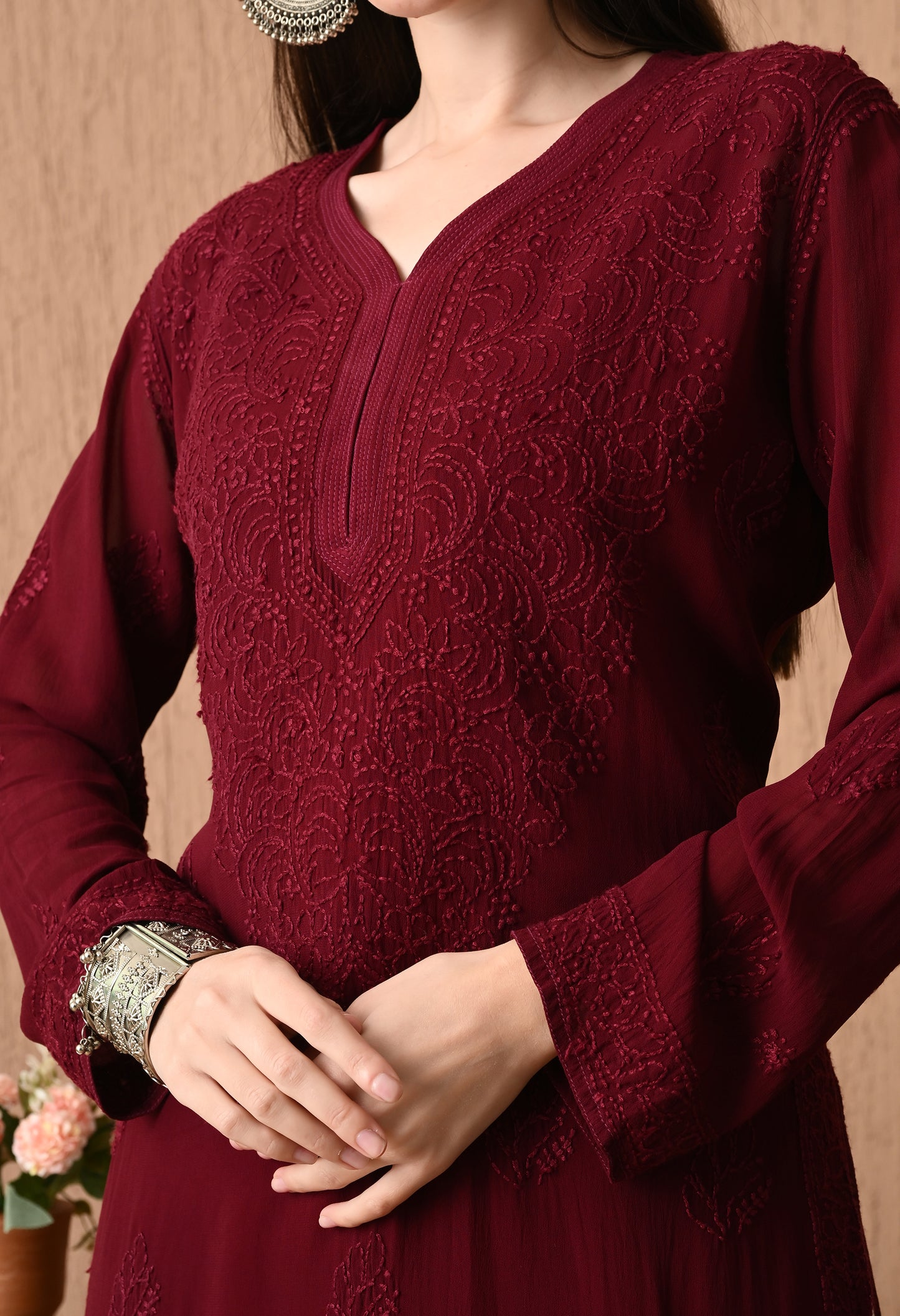 Sana viscose Resham work chikankari kurta with matching slip