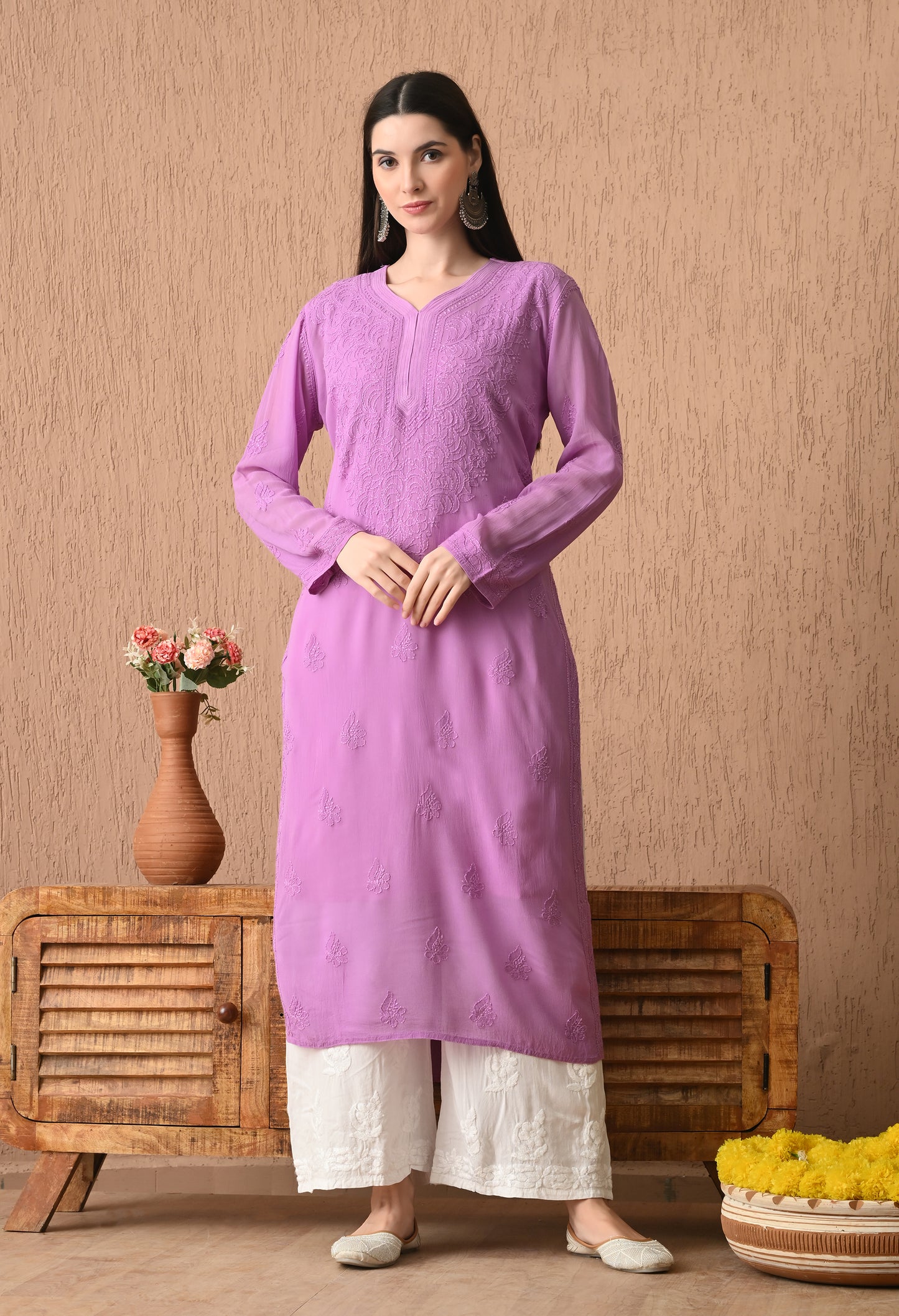 Sana viscose Resham work chikankari kurta with matching slip