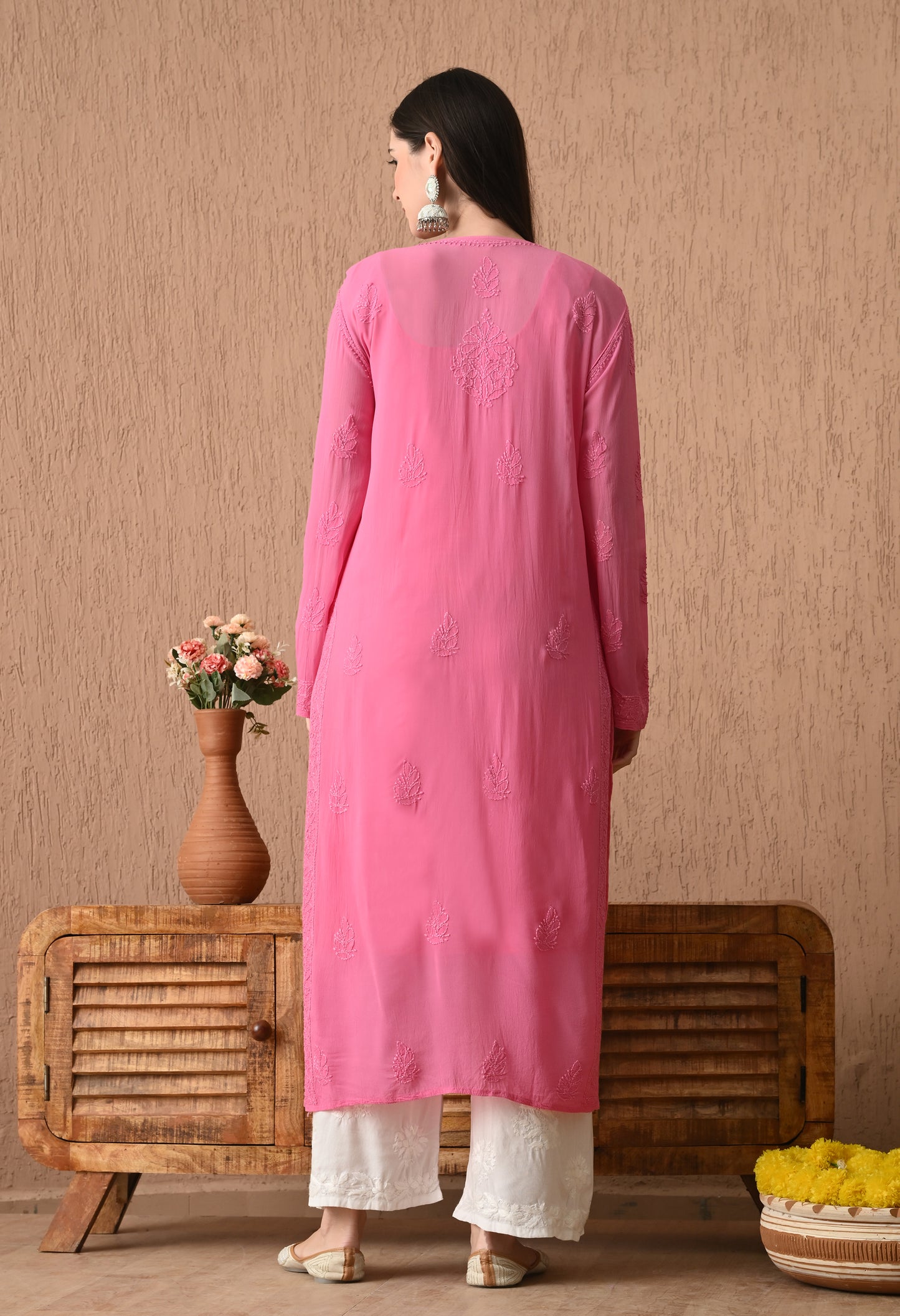 Sana viscose Resham work chikankari kurta with matching slip