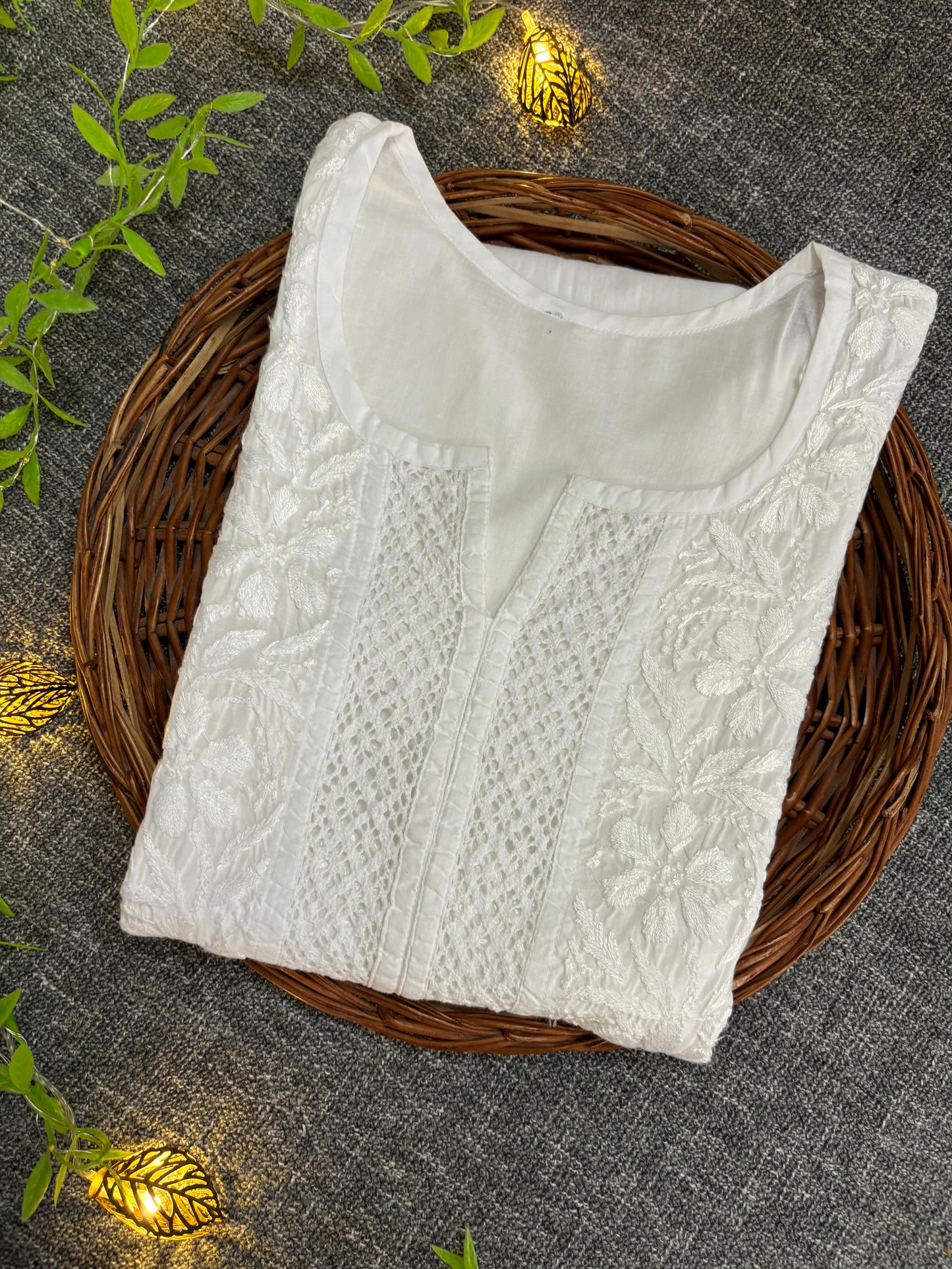 Fari mul Cotton chikankari long kurti