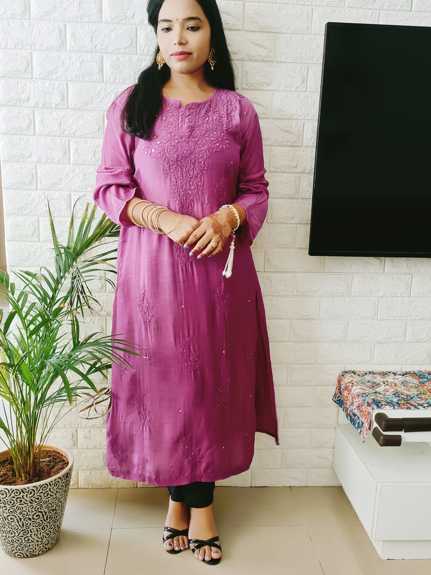 Premium muslin kurti with Mukaish work