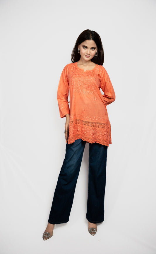 Esha mul cotton short chikankari kurti