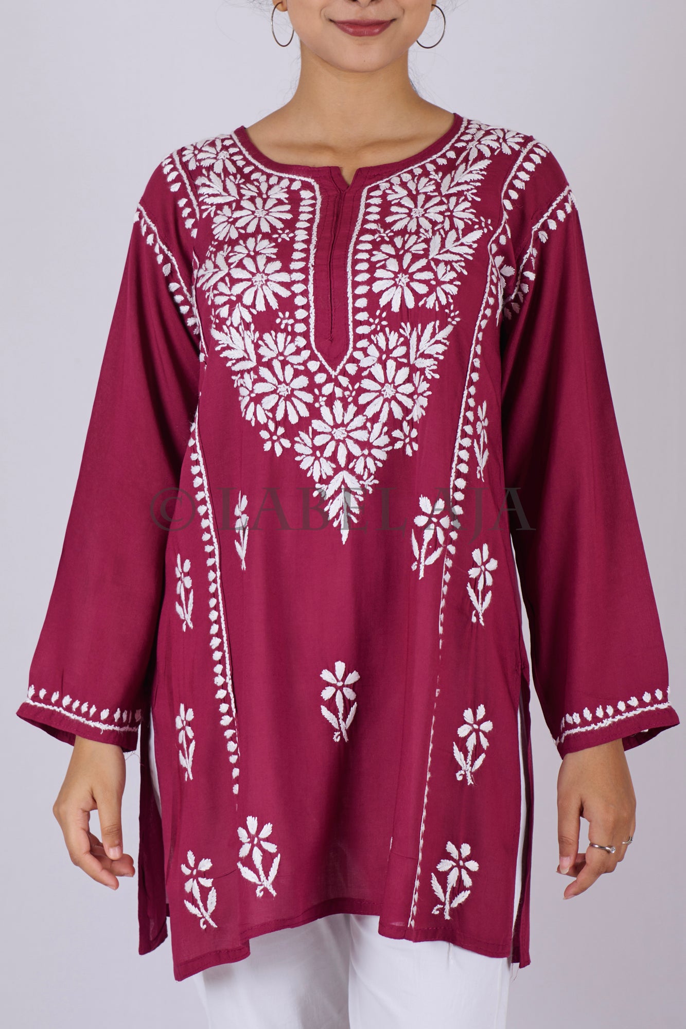 Inara modal chikankari short kurti