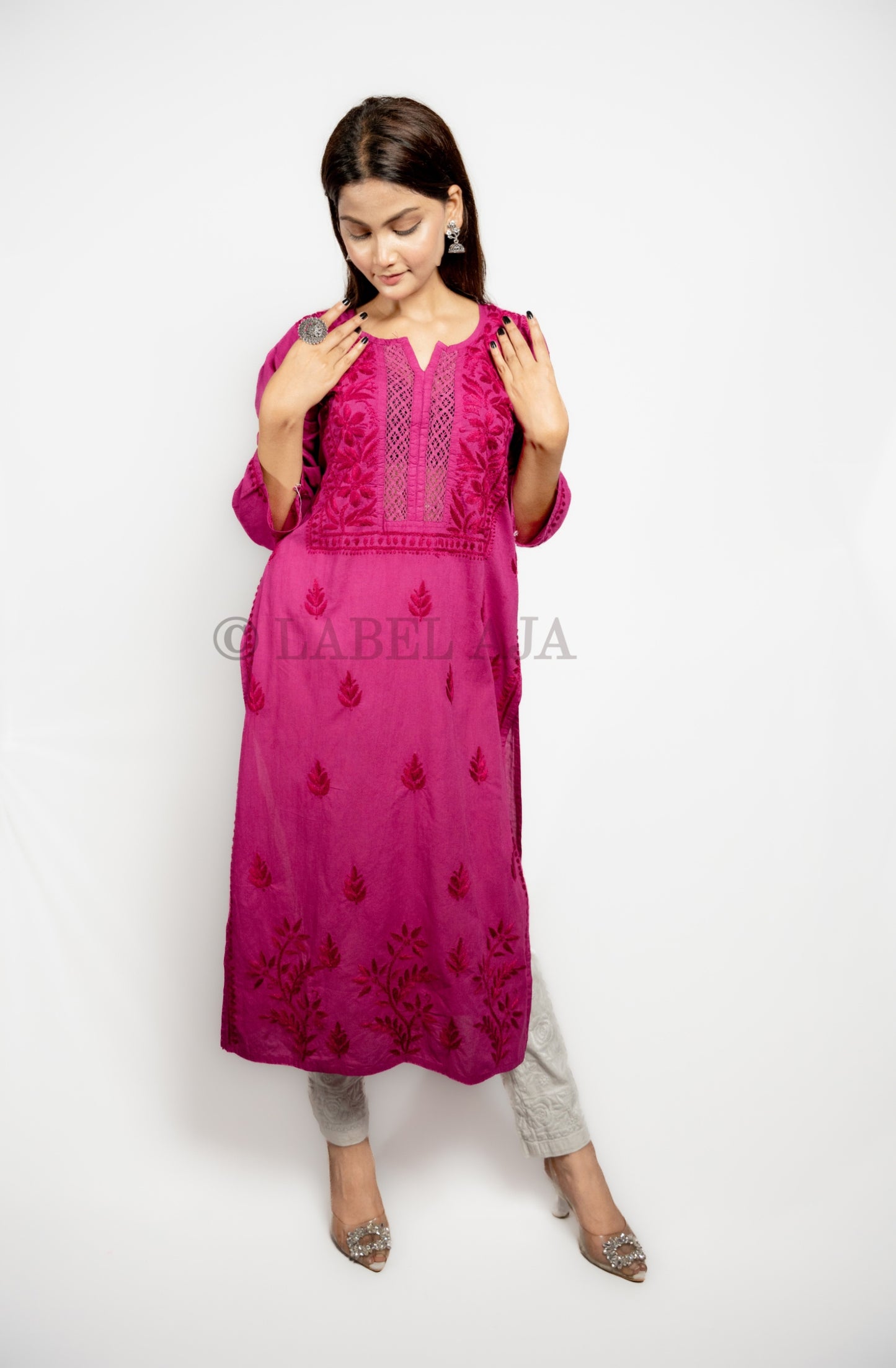 Fari mul Cotton chikankari long kurti