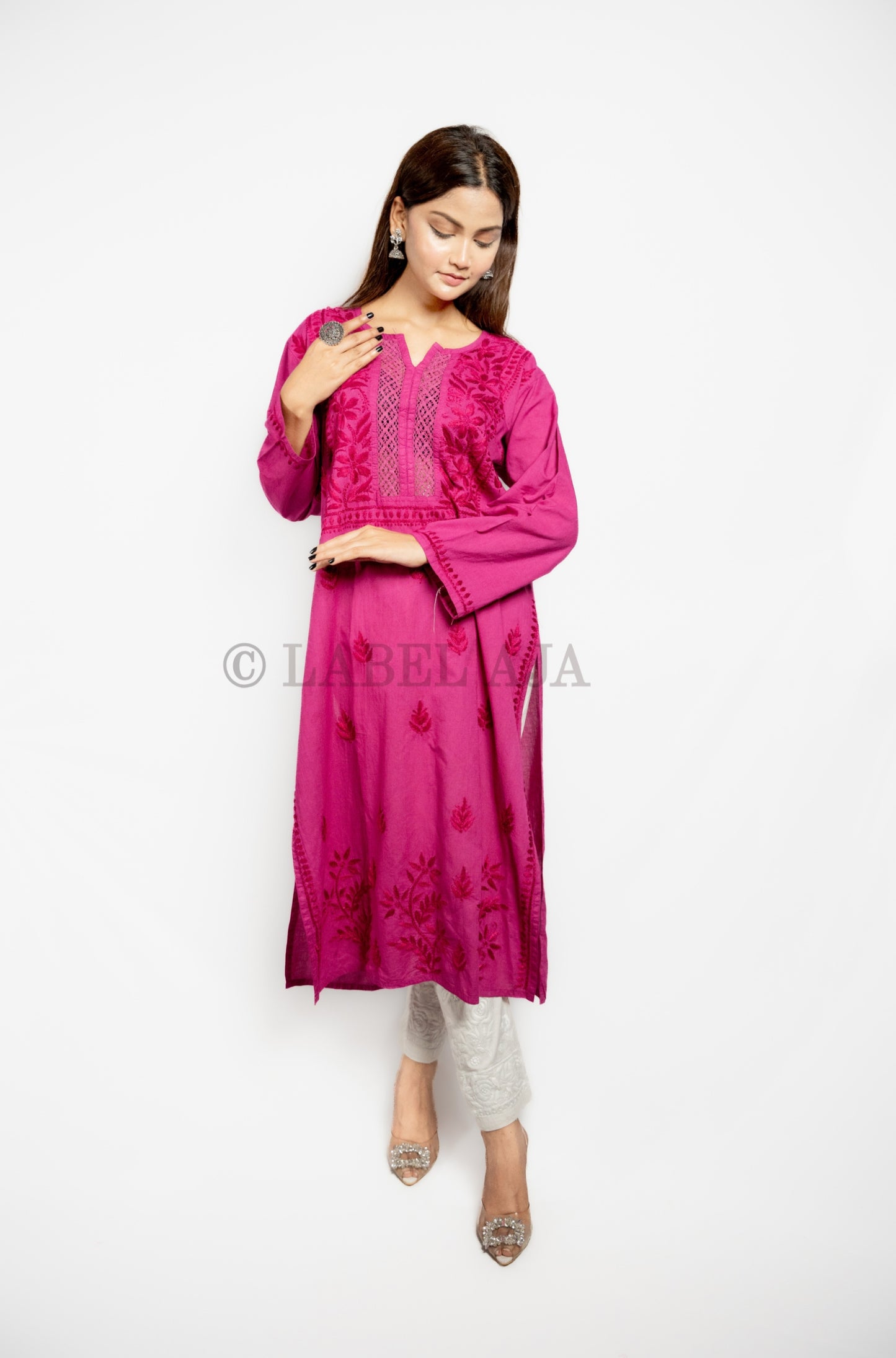 Fari mul Cotton chikankari long kurti