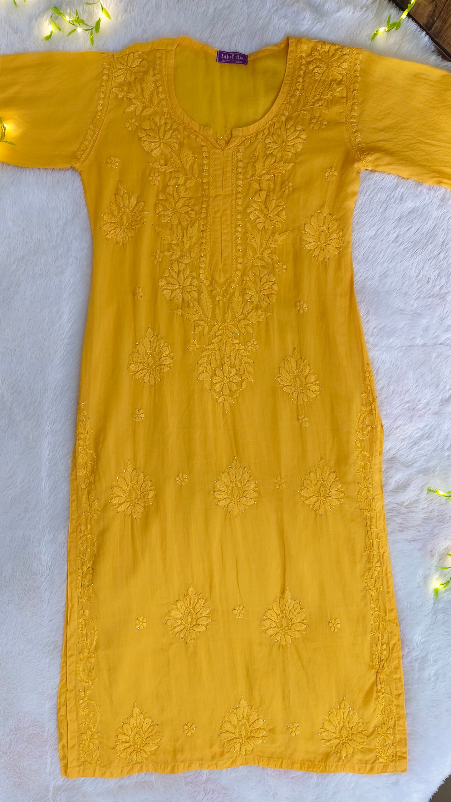 Isha modal cotton kurti with Mukaish work