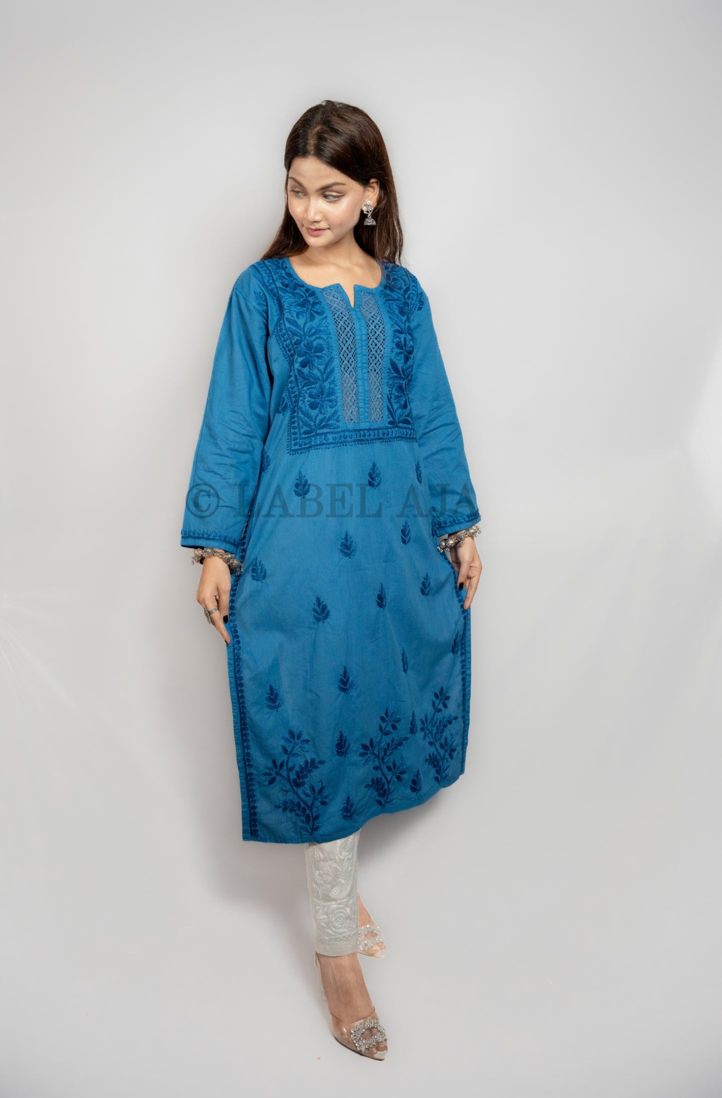 Fari mul Cotton chikankari long kurti