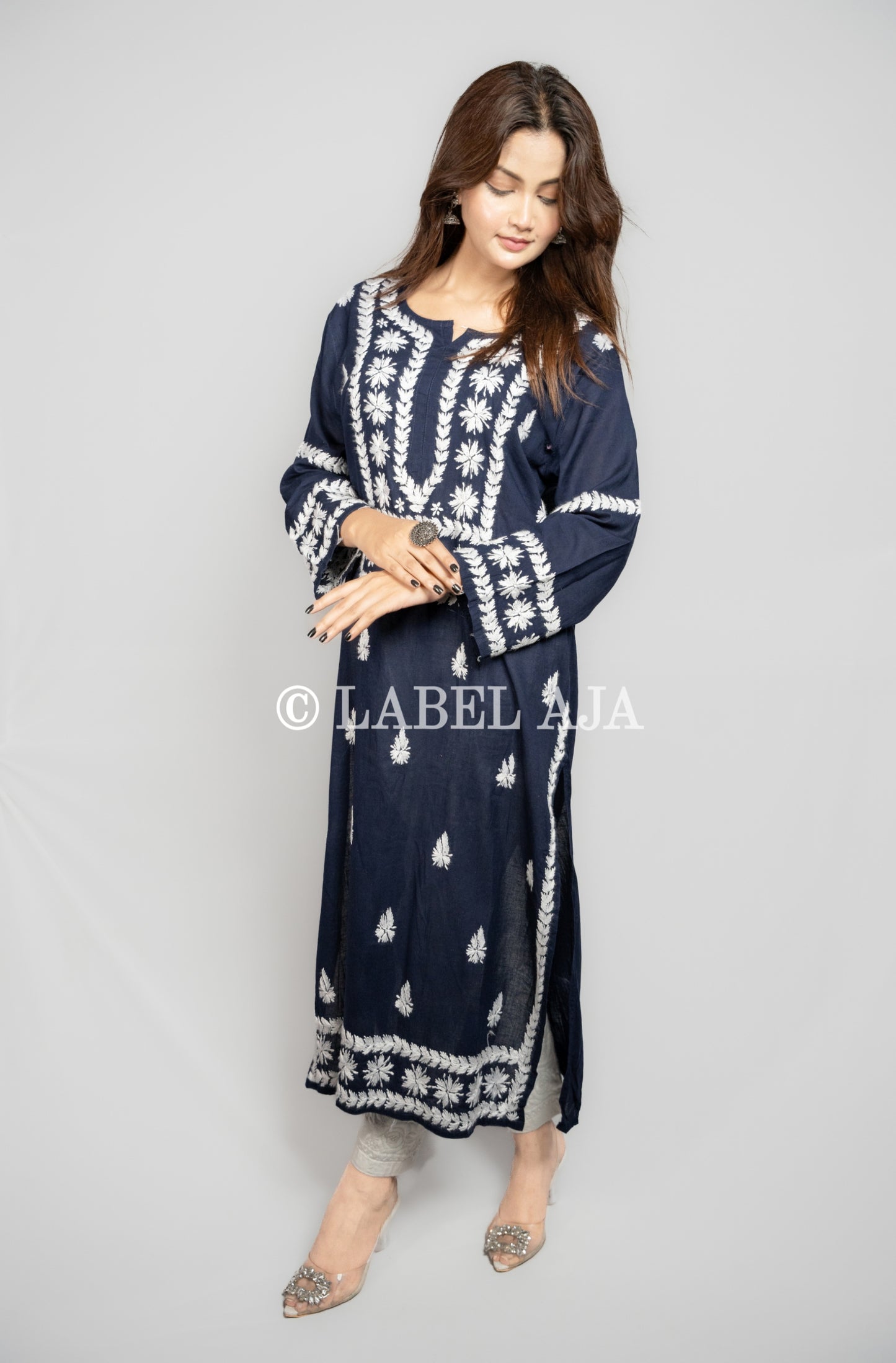 Saba cotton Lucknowi Chikankari Kurta